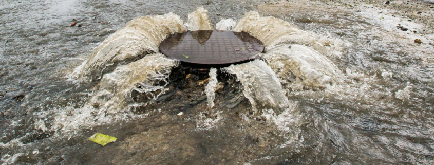 Enquanto países desenvolvidos reestatizam, governo Leite quer privatizar a água dos gaúchos