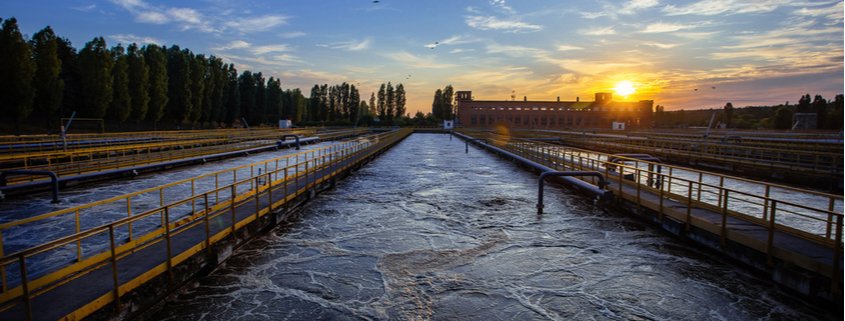 pressa para entregar o controle da água para empresários